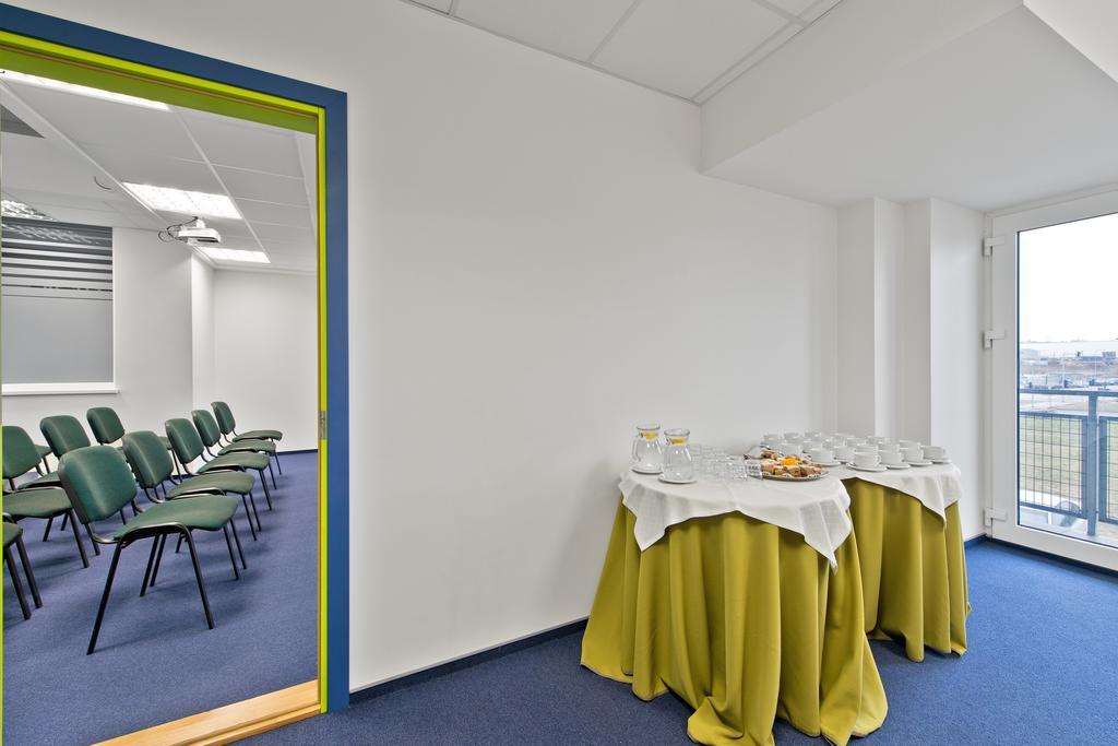 Green Vilnius Hotel Bagian luar foto